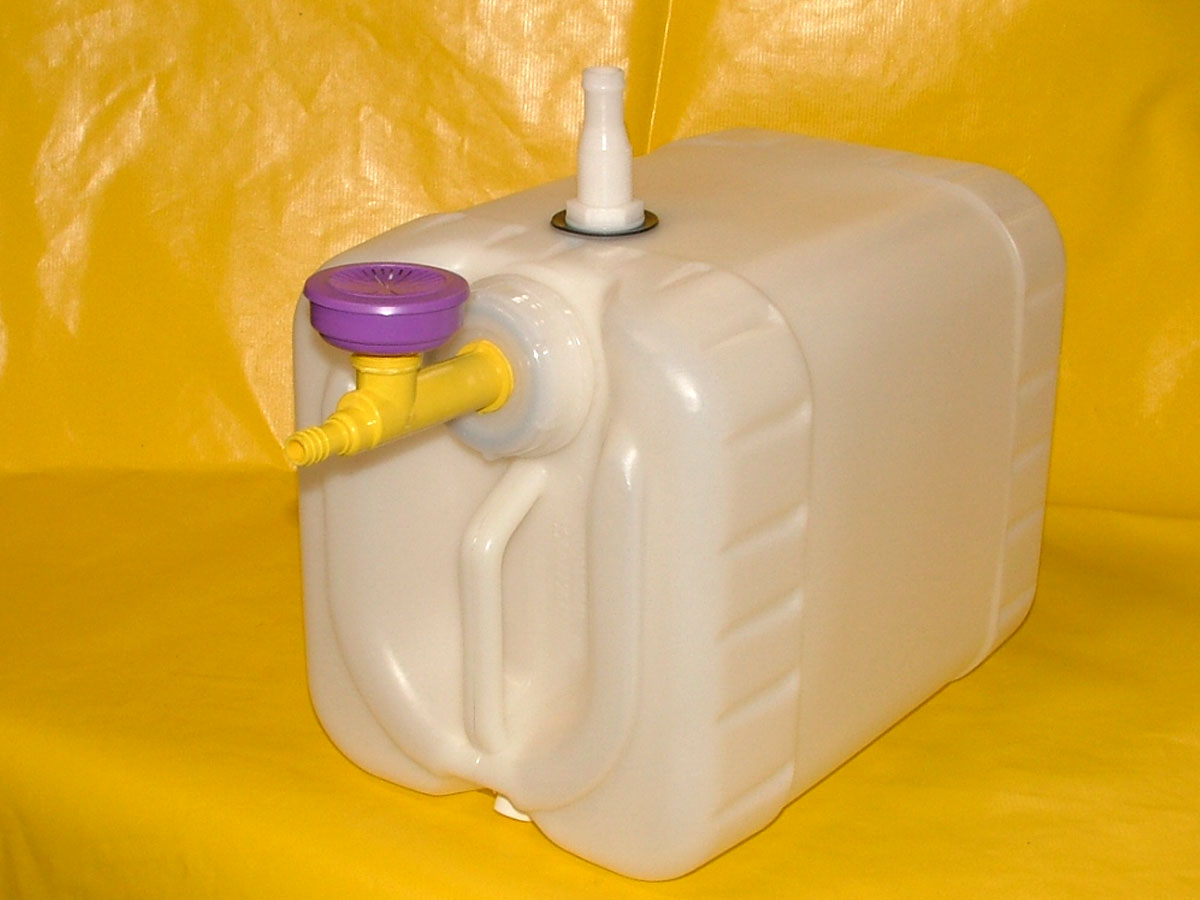 21_LancsProduct_SUPP_LI-425-5-Gallon-Poly-Bottle